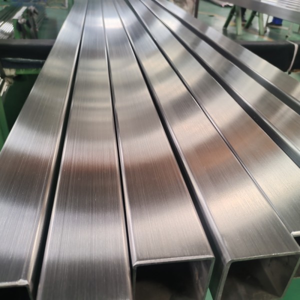 拉絲面304不銹鋼制品管